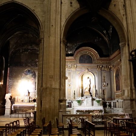 France, Avignon - Saint Didier Church (00:01:15)