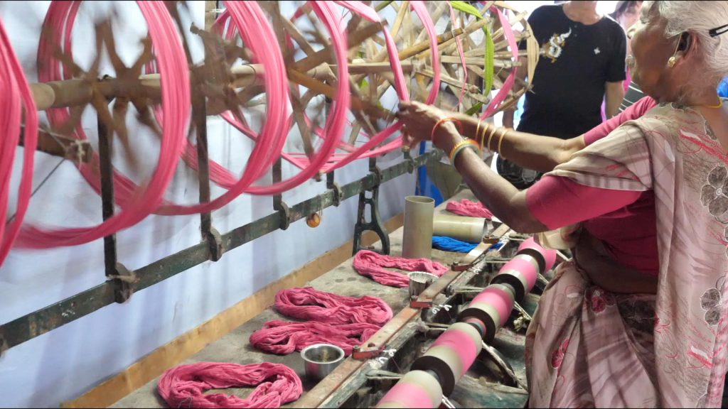 World – Traditional – Weaving (00:15:03) High-Quality Images & Videos The MCA Collection