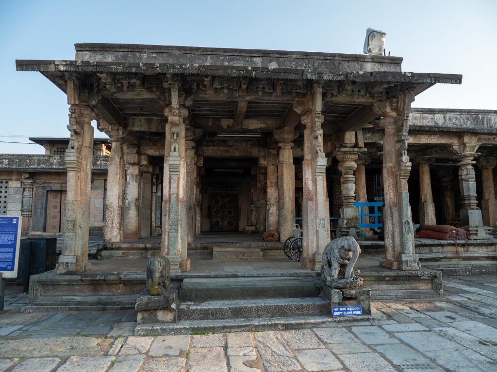 India, Karnataka, Belur – Chennakeshava Temple complex – Calyan Mandapa Temple (00:00:27) India, Karnataka, Belur – Chennakeshava Temple complex – Calyan Mandapa Temple (00:00:27) High-Quality Images & Videos The MCA Collection