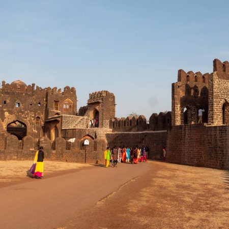 India, Karnataka, Bidar – Fort (00:07:55) India, Karnataka, Bidar - Fort (00:07:55)