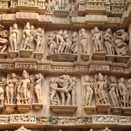 India, Madhya Pradesh - Khajuraho - Lakshmana Temple (00:09:29)