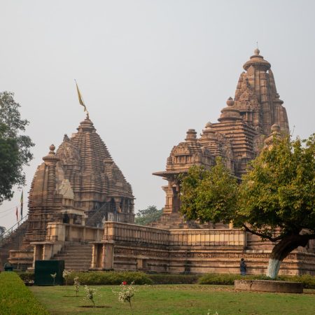India, Madhya Pradesh - Khajuraho Western Group of Temples (00:37:37)