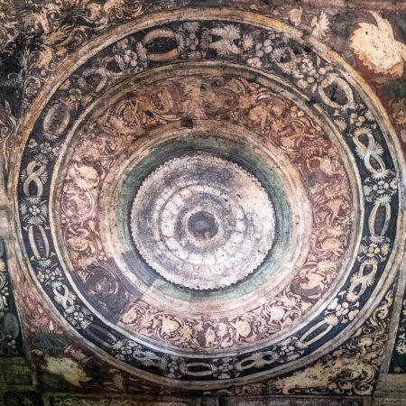 India, Madhya Pradesh - Khajuraho - Nandi Temple (00:00:21)