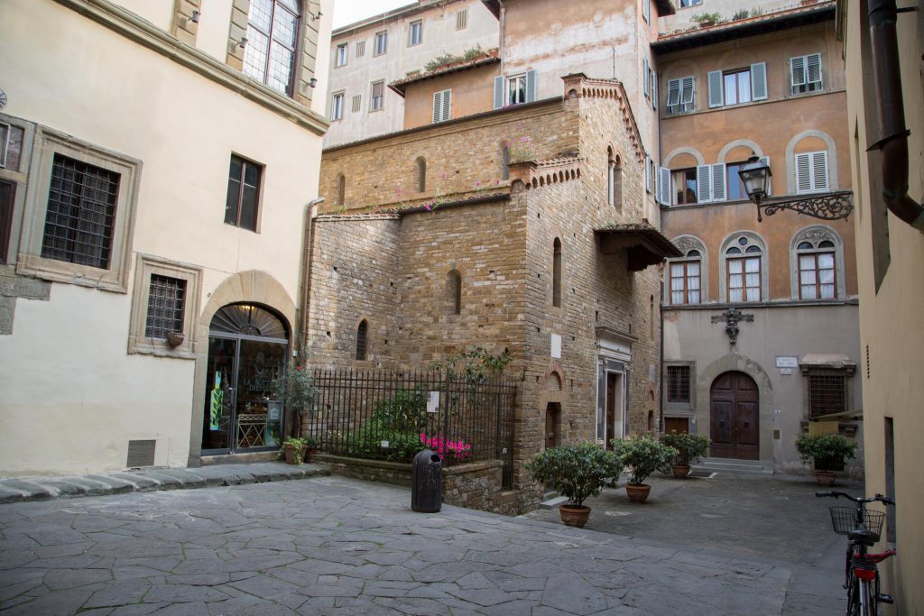 Italy, Florence – Borgo Santi Apostoli church (00:03:41) High-Quality Images & Videos The MCA Collection