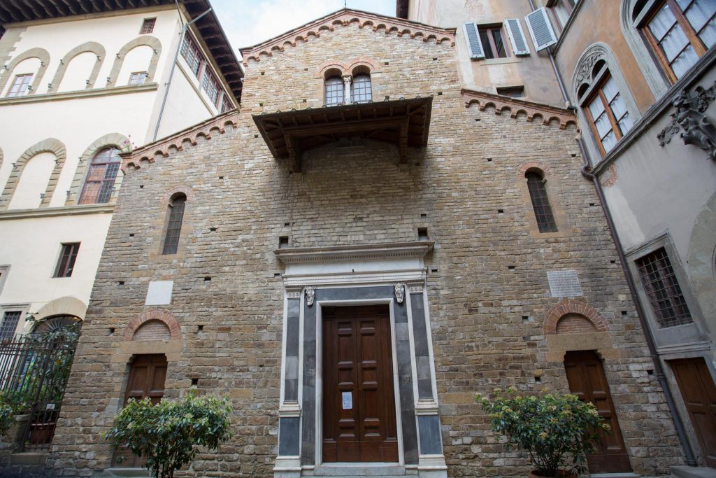 Italy, Florence – Borgo Santi Apostoli church – Facade High-Quality Images & Videos The MCA Collection