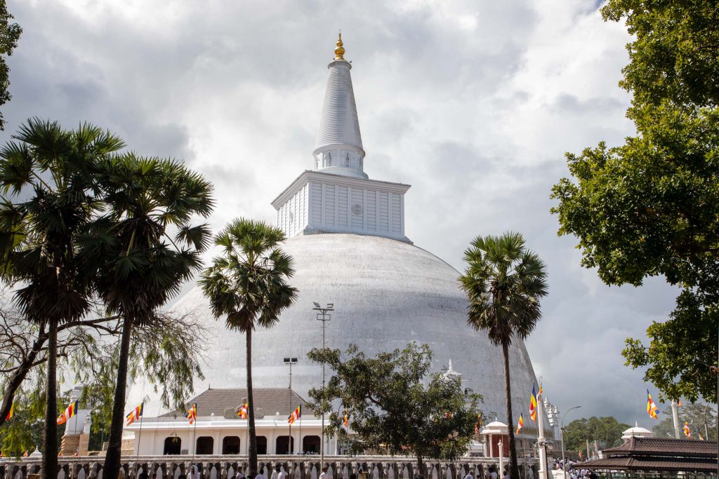 Sri Lanka, Anuradhapura – Ruwanwelisaya Dagoba (Great Stupa) High-Quality Images & Videos The MCA Collection