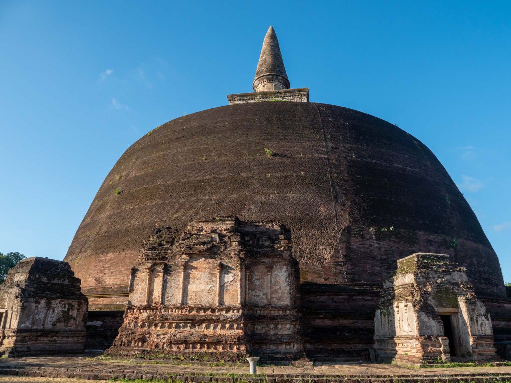 Sri Lanka, Polonnaruwa – Rankoth Vehera Stupa High-Quality Images & Videos The MCA Collection