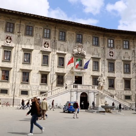 Italy, Tuscany, Pisa, Palazzo della Carovana (00:01:43)