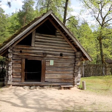 Latvia, Dzeni, Traditional Flour Mill, 19th century (00:00:28) Latvia, Dzeni, Traditional Flour Mill, 19th century (00:00:28)
