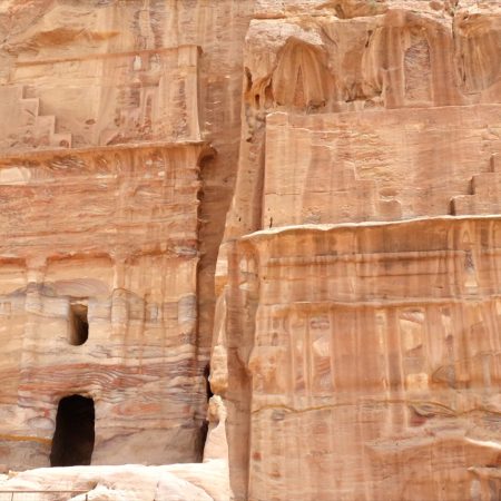 Jordan, Petra – Silk Tomb (00:00:29) Jordan, Petra - Silk Tomb (00:00:29)
