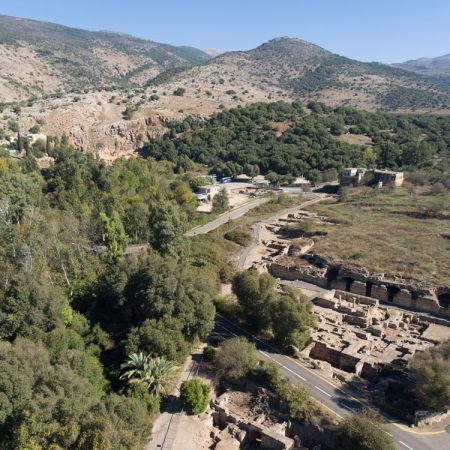 Paneas, Banias (Caesarea Philippi)- Hebrew Narration