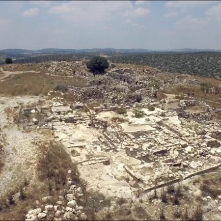 Israel, Adullam – Khirbet Borgin Israel, Adullam - Khirbet Borgin