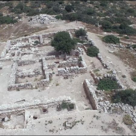 Israel, Adullam – Khirbet Etry – Houses Israel, Adullam - Khirbet Etry - Houses