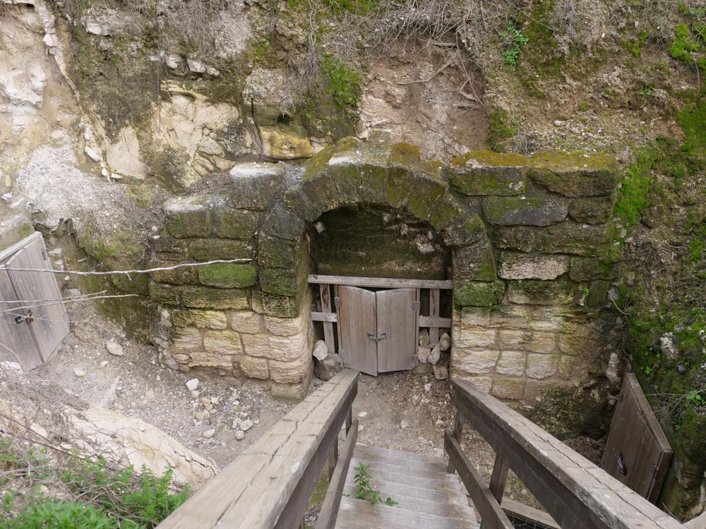 Israel, Beit Shea’rim Necropolis – Cave of the Jewish Gladiator High-Quality Images & Videos The MCA Collection