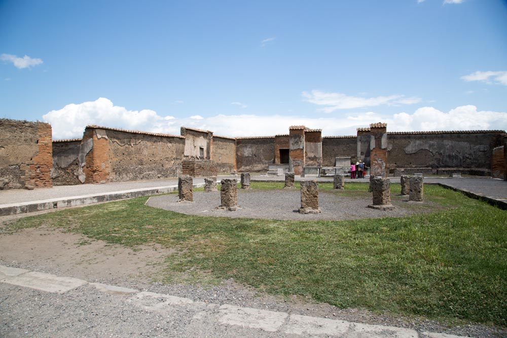 Italy, Pompeii, Macellum (public market), general view of the market High-Quality Images & Videos The MCA Collection