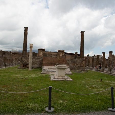Italy, Pompeii, Roman Forum, Temple of Apollo, with the statue of Apollo Italy, Pompeii, Roman Forum, Temple of Apollo, with the statue of Apollo