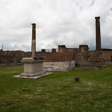 Italy, Pompeii, Roman Forum, Temple of Apollo, with the statue of Apollo Italy, Pompeii, Roman Forum, Temple of Apollo, with the statue of Apollo