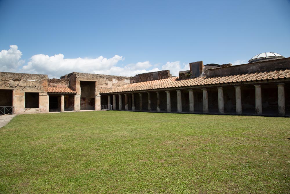 Italy, Pompeii, Stabian Baths, porticoes surrounding the  gymnasium High-Quality Images & Videos The MCA Collection