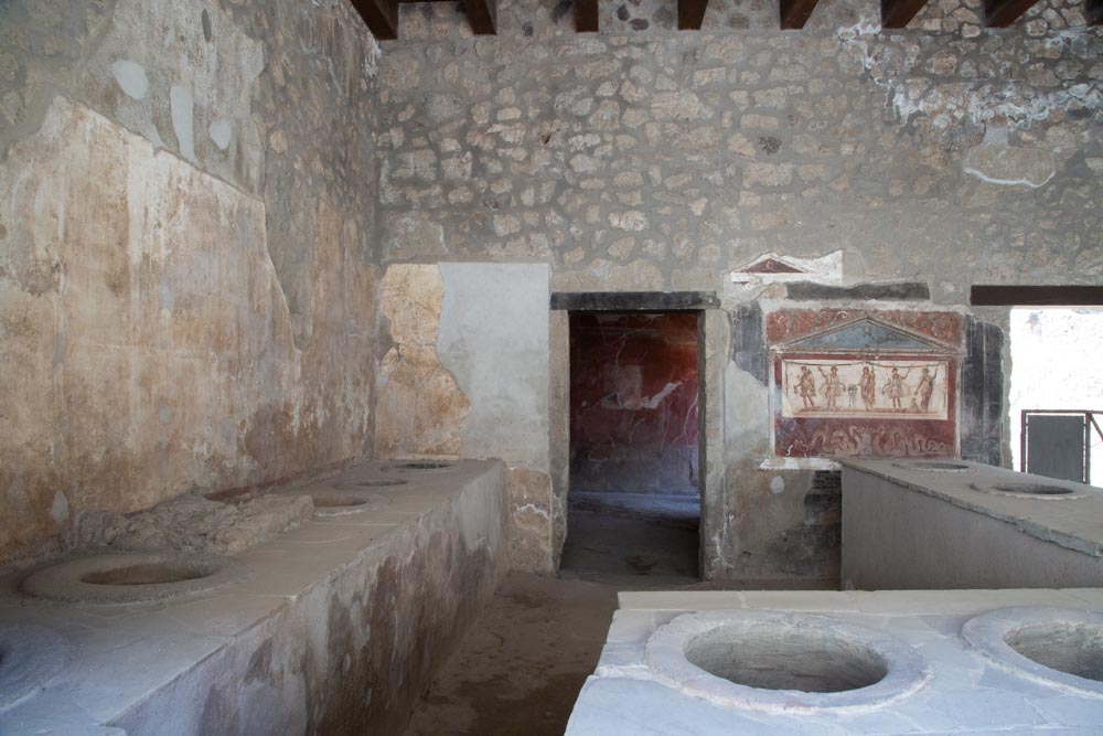 Italy, Pompeii, Thermopolium of Vetutius Placidus High-Quality Images & Videos The MCA Collection