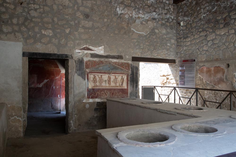 Italy, Pompeii, Thermopolium of Vetutius Placidus1 High-Quality Images & Videos The MCA Collection