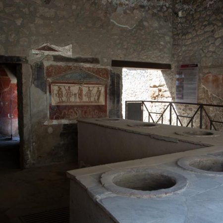 Italy, Pompeii, Thermopolium of Vetutius Placidus2 Italy, Pompeii, Thermopolium of Vetutius Placidus2