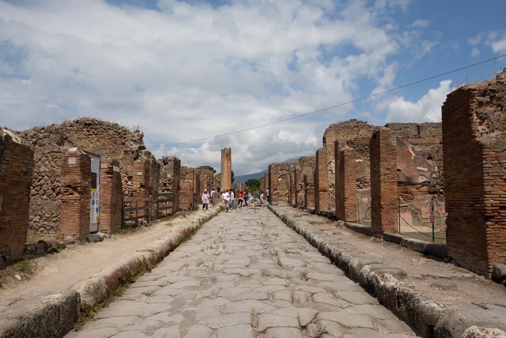 Italy, Pompeii, view of a Roman street High-Quality Images & Videos The MCA Collection