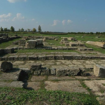 Italy, Metapontum - Temple B - Apollo